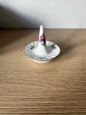 Floral Porcelain Ring Holder with Gold Trim